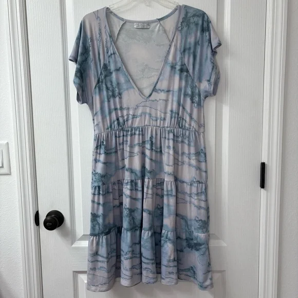 Urban Outfitters - Julia Tiered Ruffle Mini Dress - Picture 2 of 7